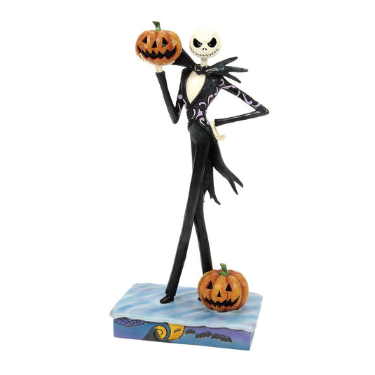 Enesco Disney The Nightmare Before Christmas - Jack Skellington Holding Pumpkin Vinyl Figure
