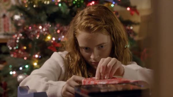 The 'Stranger Things' kids suck at wrapping presents