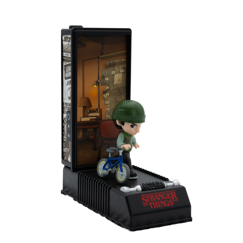 Cargue la imagen en el visor de la galería, Toys Matter Inc. Stranger Things Characters Series 3 1pc Blind Box
