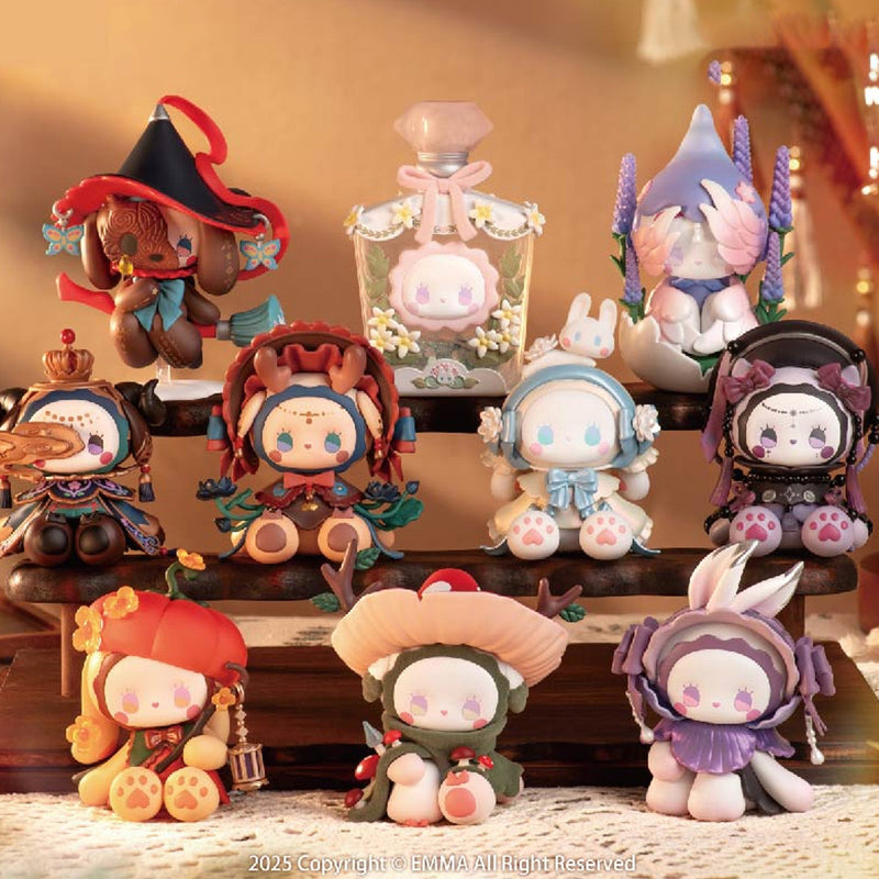 Cargue la imagen en el visor de la galería, Lucky Emma - Perfume Discovery Series Vinyl Figure 1 Single Blind Box
