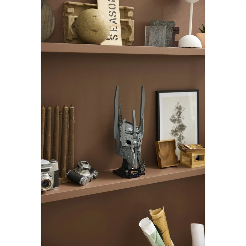 Cargue la imagen en el visor de la galería, LEGO The Lord of the Rings - Sauron's Helmet Building Toy Figure
