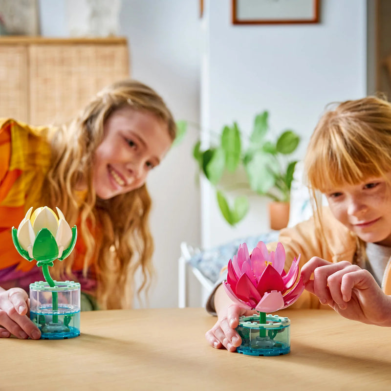 Load image into Gallery viewer, Lego: Botanicals - Water Lilies Figure
