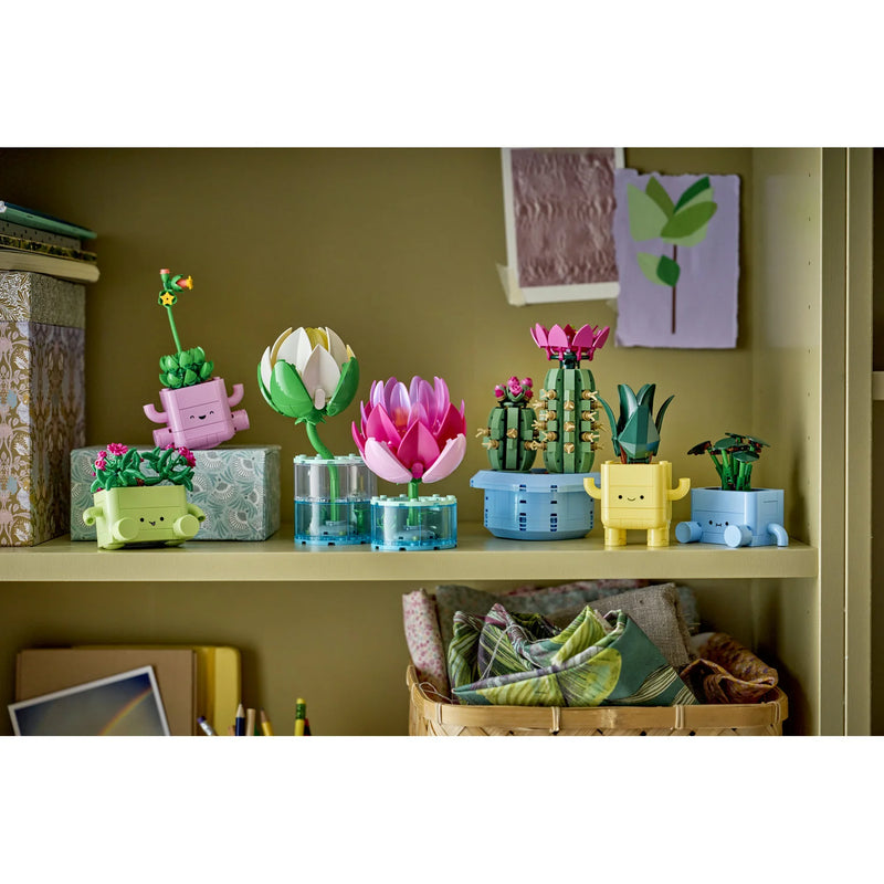 Load image into Gallery viewer, Lego: Botanicals - Water Lilies Figure
