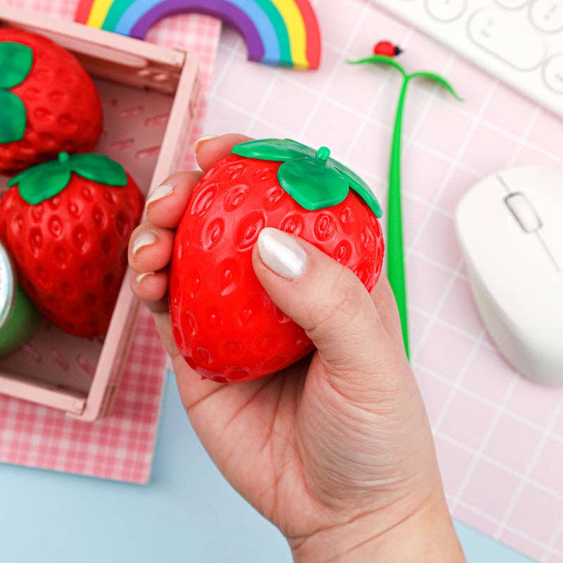 Cargue la imagen en el visor de la galería, Strawberry Shaped Sensory Toy
