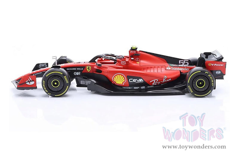 Cargue la imagen en el visor de la galería, Toy Wonders Hollywood Rides Bburago Ferrari Formula World Championship 2023 - Carlos Sainz with Driver Formula One F1 2023 1/24 scale Figure (Copy)
