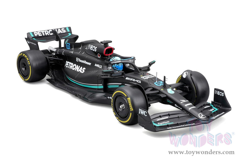 Cargue la imagen en el visor de la galería, Toy Wonders Bburago Formula Racing - Mercedes AMG Petronas George Russell with Driver Formula One F1 2023 1/24 scale Figure
