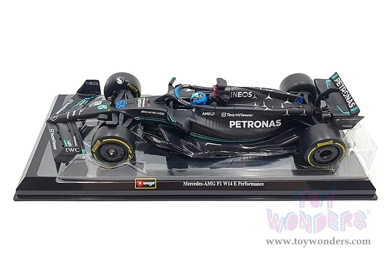 Cargue la imagen en el visor de la galería, Toy Wonders Bburago Formula Racing - Mercedes AMG Petronas George Russell with Driver Formula One F1 2023 1/24 scale Figure
