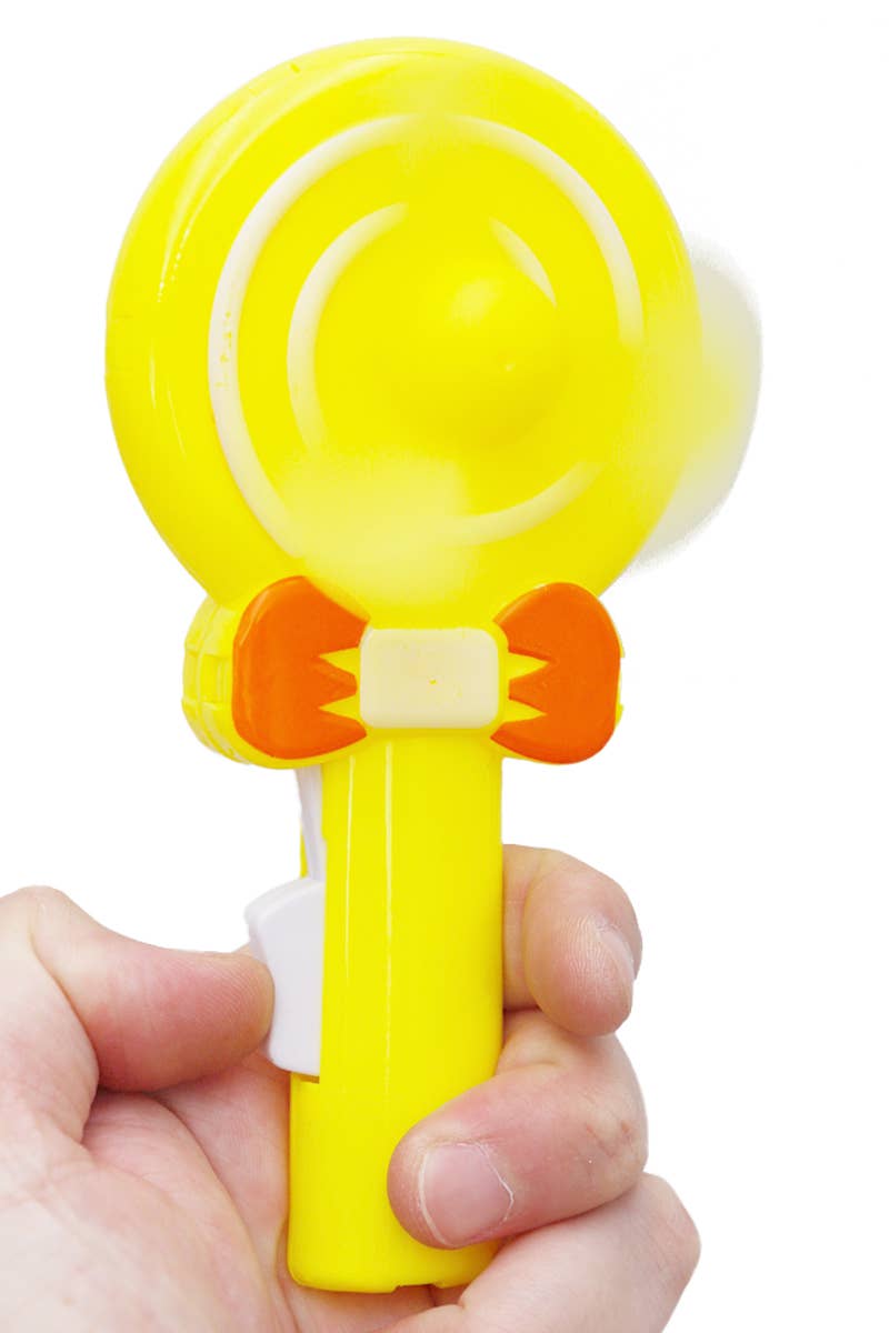 Load image into Gallery viewer, Cap Zone - Lollipop 1Pc Manual Pressure Hand-Held Fan
