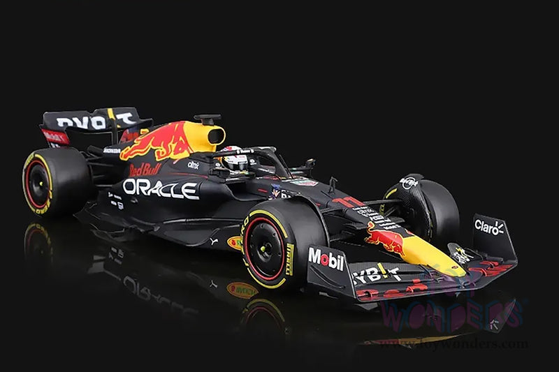 Chargez l'image dans la visionneuse de la galerie, Toy Wonders Hollywood Rides Oracle Red Bull Racing - Sergio Perez with Driver Formula One F1 2022 1/24 scale Figure
