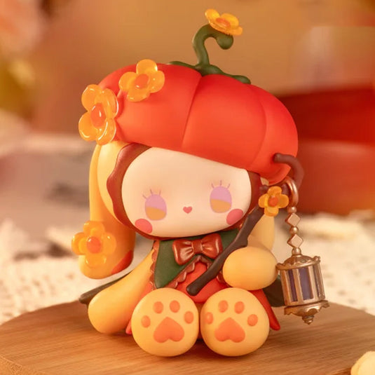 Lucky Emma - Perfume Discovery Series Vinyl Figure 1 Single Blind Box