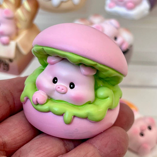Desert Piggy 1pc Figure Blind Box
