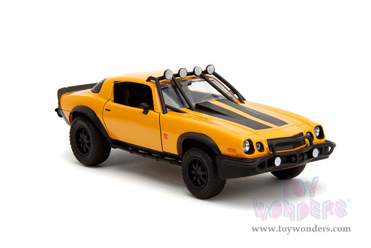 Toy Wonders Hollywood Rides Transformers 7 - 1977 Chevrolet® Camaro® Bumblebee with Transformers Diecast Statue 1/24 Die Cast Vehicle