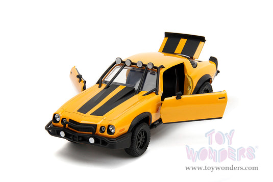 Toy Wonders Hollywood Rides Transformers 7 - 1977 Chevrolet® Camaro® Bumblebee with Transformers Diecast Statue 1/24 Die Cast Vehicle