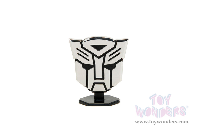 Load image into Gallery viewer, Toy Wonders Hollywood Rides Transformers 7 - 1977 Chevrolet® Camaro® Bumblebee with Transformers Diecast Statue 1/24 Die Cast Vehicle
