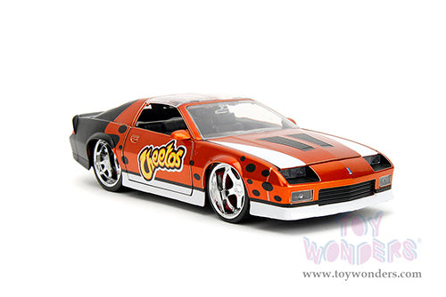 Jada Toys - Hollywood Rides: Chevrolet® Camaro® Diecast Z/28 with Chester Cheetah Figurine 1:24 Scale Car