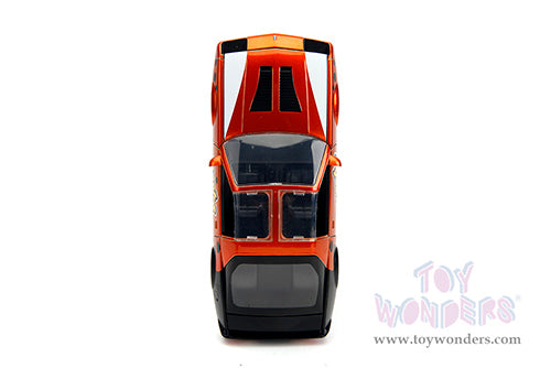 Jada Toys - Hollywood Rides: Chevrolet® Camaro® Diecast Z/28 with Chester Cheetah Figurine 1:24 Scale Car