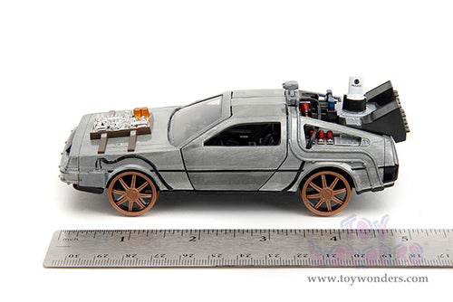 Chargez l&#39;image dans la visionneuse de la galerie, Hollywood Rides: Back To the Future 3 - 1:32 Scale Train Wheel Version Time Machine Model Car
