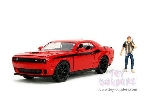 Chargez l&#39;image dans la visionneuse de la galerie, Hollywood Rides: Dodge Challenger SRT with Glenn The Walking Dead Diecast Jada Toys Figure
