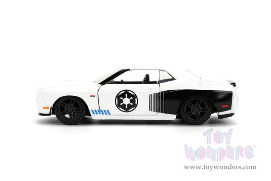 Hollywood Rides Star Wars - Dodge Charger SRT8 Stormtrooper Figure Jada Toys