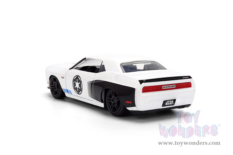 Load image into Gallery viewer, Hollywood Rides Star Wars - Dodge Charger SRT8 Stormtrooper Figure Jada Toys
