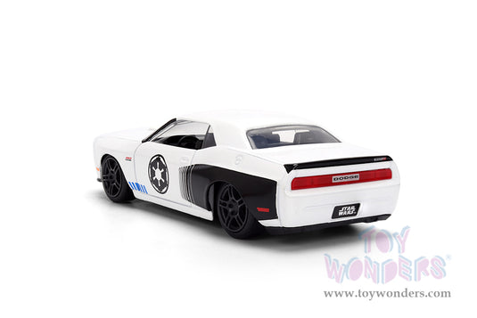Hollywood Rides Star Wars - Dodge Charger SRT8 Stormtrooper Figure Jada Toys