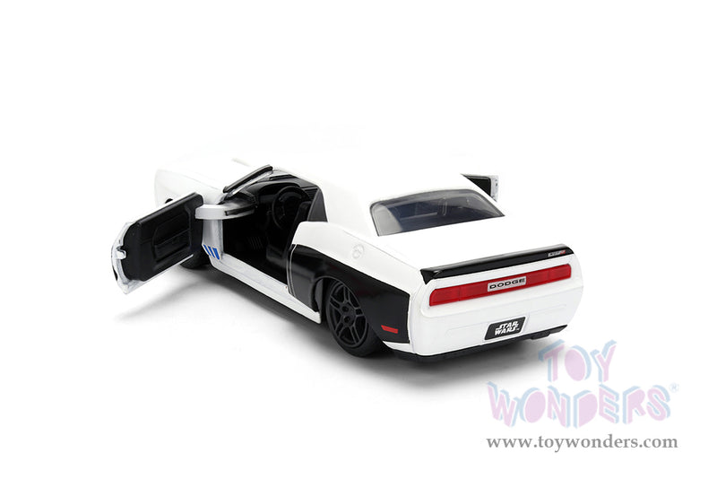 Load image into Gallery viewer, Hollywood Rides Star Wars - Dodge Charger SRT8 Stormtrooper Figure Jada Toys
