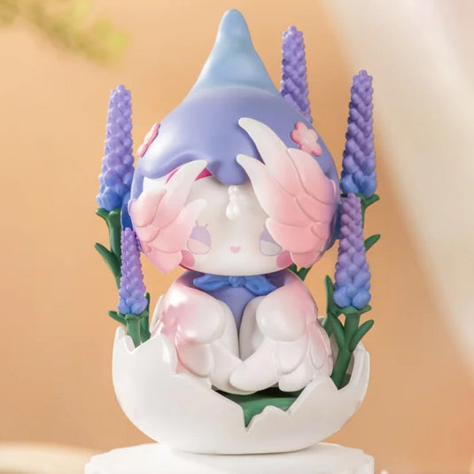 Lucky Emma - Perfume Discovery Series Vinyl Figure 1 Single Blind Box