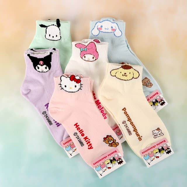 Chargez l&#39;image dans la visionneuse de la galerie, Sanrio Boucle -  Characters Face Cotton Ankle Crew Socks
