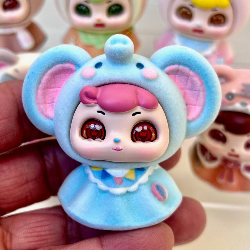 Chargez l&#39;image dans la visionneuse de la galerie, Sunny Girl 1pc Figure Blind Box
