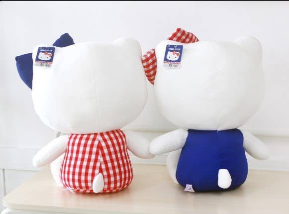 Cargue la imagen en el visor de la galería, Sanrio Hello Kitty Classic Deco - Large 50cm Plush
