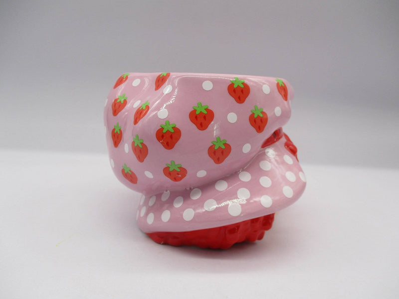 Cargue la imagen en el visor de la galería, Strawberry Shortcake Head Ceramic 3D Sculpted Mug
