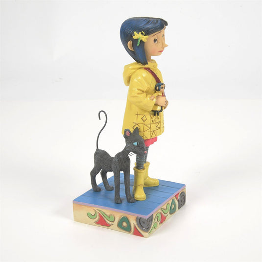 Enesco Coraline - Coraline in Yellow Raincoat Mini Figure