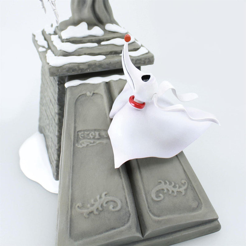 Load image into Gallery viewer, Enesco Disney Showcase: The Nightmare Before Christmas - Santa Jack &amp; Light Up Zero Figure
