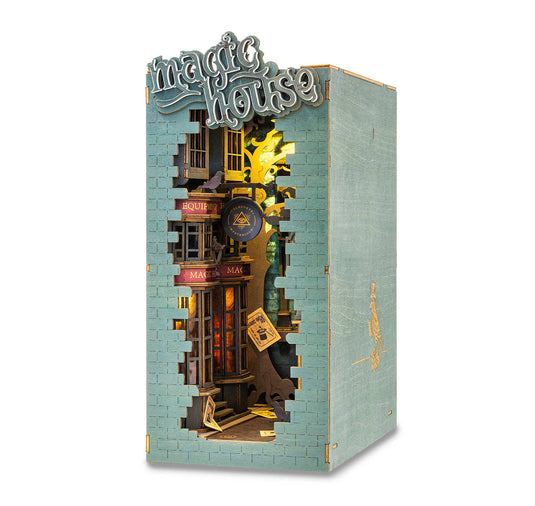 Robotime: Magic House Book House Rolife 3D Wooden Puzzles Figure