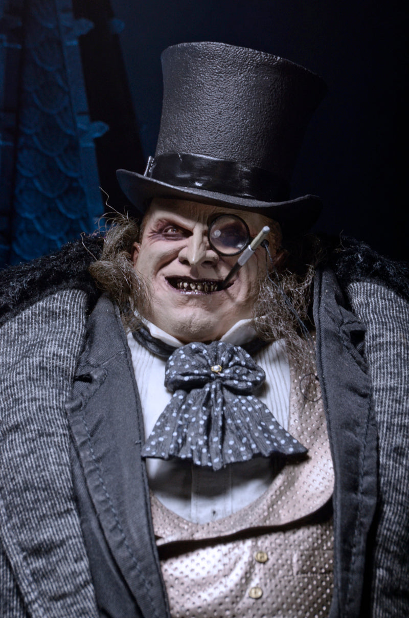 Load image into Gallery viewer, DC Comics: Batman Returns Mayoral - Penguin - Danny DeVito 1:4 Scale Action Figure
