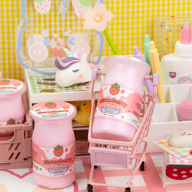 Chargez l'image dans la visionneuse de la galerie, Strawberry Milk Glossy Slime
