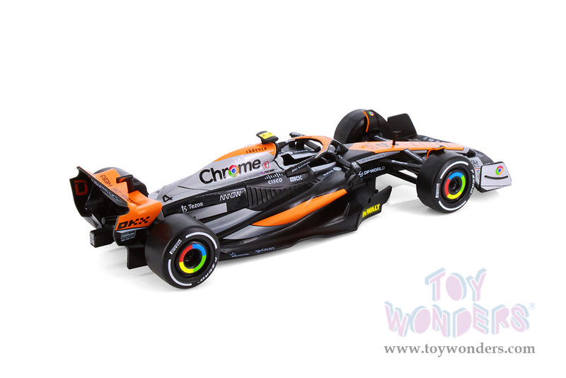 Cargue la imagen en el visor de la galería, Toy Wonders Collectibles McLaren MCL60 - "British GP" Formula One F1 2023 1/24 scale 1Pc Figure
