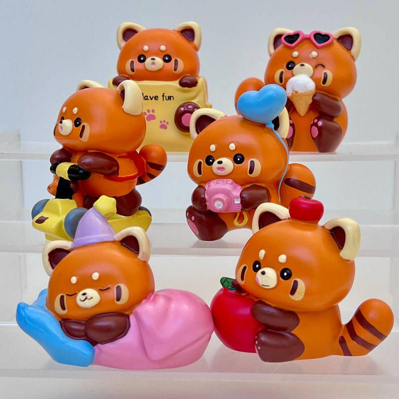 Cargue la imagen en el visor de la galería, BCmini - Red Panda 1Pc Blind Box
