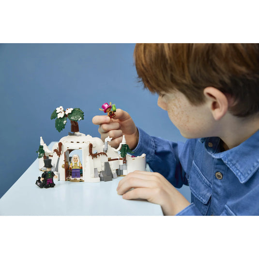 Lego: One Piece - Dr. Hiriluk's Hideout Building Figure