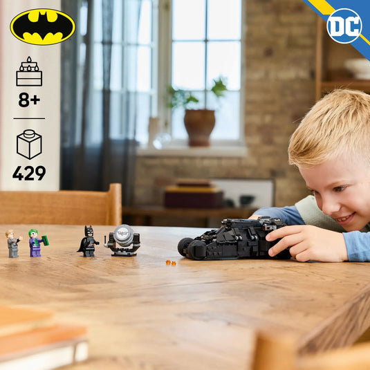 Lego DC Comics - Batman Tumbler vs. Two Face & The Joke Figure