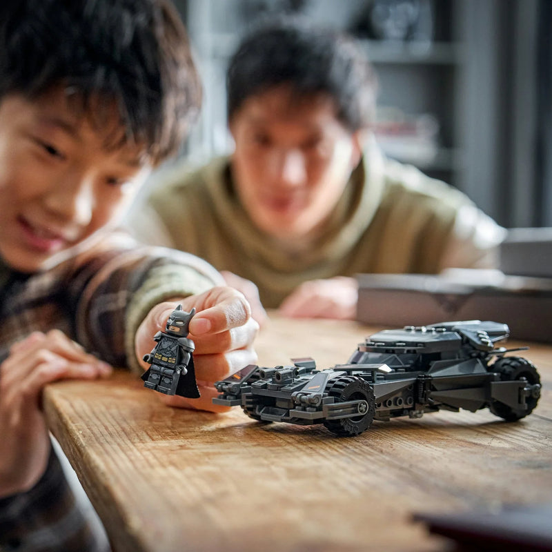 Load image into Gallery viewer, Lego DC Comics - Batman v Superman Batmobile Figure
