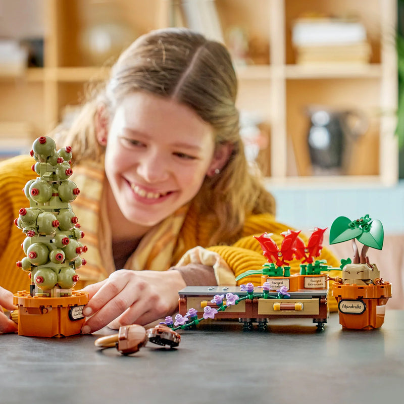 Cargue la imagen en el visor de la galería, Lego: Harry Potter - Herbology Plants Figure
