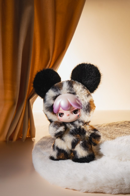 Cargue la imagen en el visor de la galería, Robotime Suri Magical Animal 1Pc Blind Box
