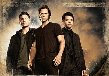 Supernatural: Mini Guide To Saving People and Hunting Things Book