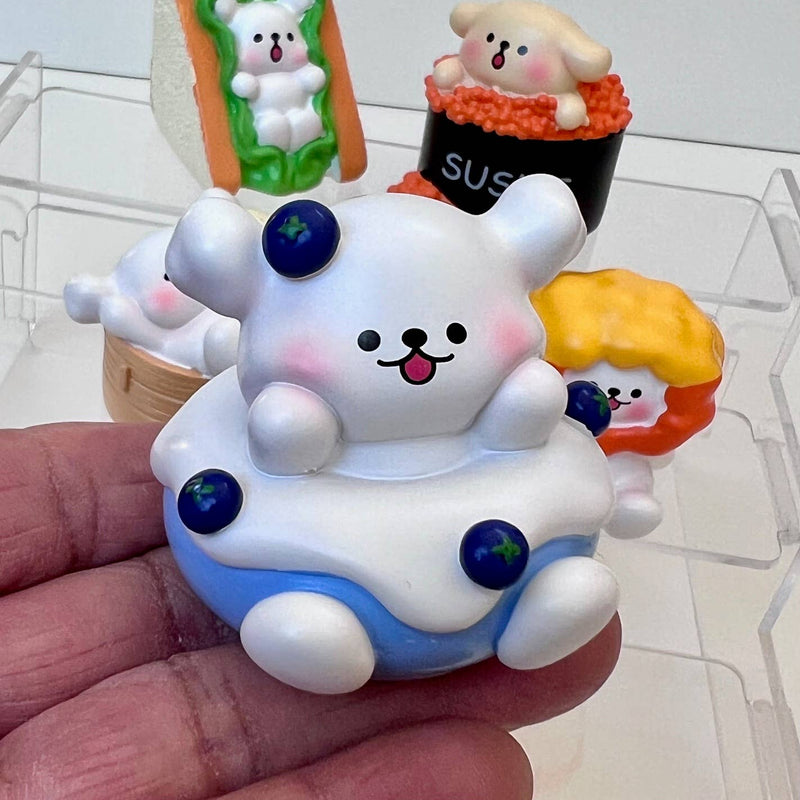 Chargez l&#39;image dans la visionneuse de la galerie, Puppy Snack 1pc Figure Blind Box
