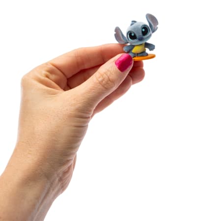 Cargue la imagen en el visor de la galería, Disney Lilo &amp; Stitch - Doorables Flocked Figure Blind Bag
