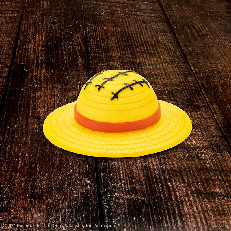 Cargue la imagen en el visor de la galería, USAopoly Yahtzee - One Piece Collectible Monkey D. Luffy Straw Hat Dice Cup
