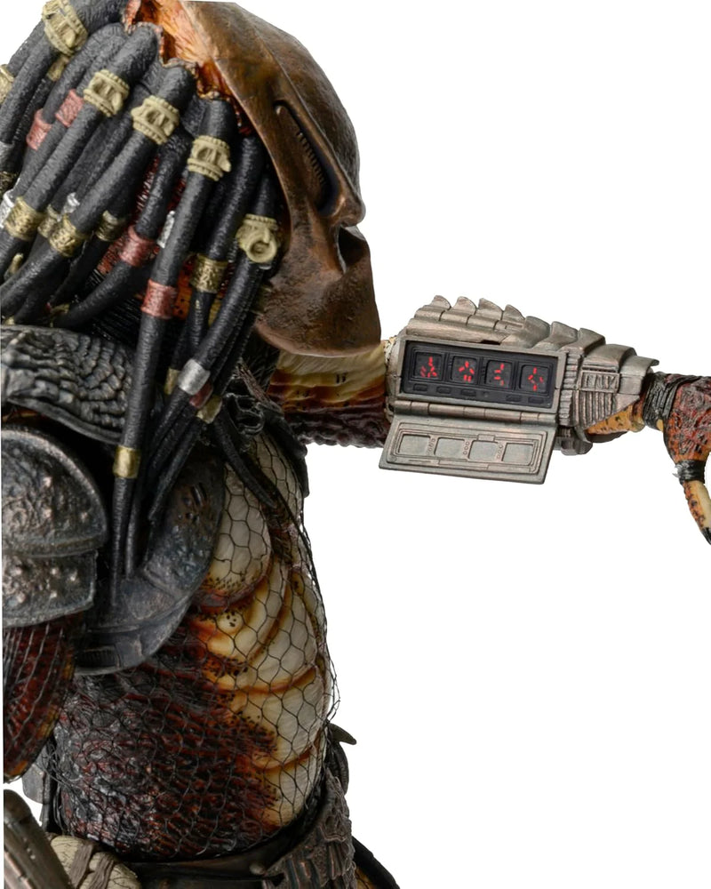 Chargez l'image dans la visionneuse de la galerie, NECA! Predator 2 - City Hunter Predator With LED Light 1/4 Scale Action Figure
