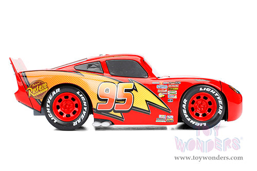 Cargue la imagen en el visor de la galería, Jada Toys - Hollywood Rides: Lightning McQueen #95 Red 1:24 Diecast Model Scale Car
