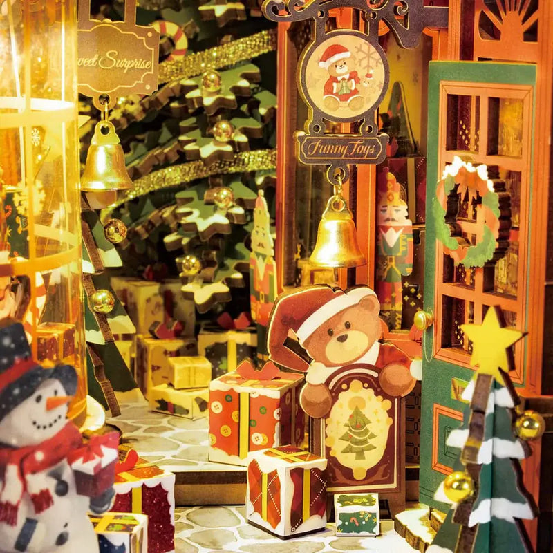 Chargez l&#39;image dans la visionneuse de la galerie, Robotime Rolife Christmas Street DIY Book Nook
